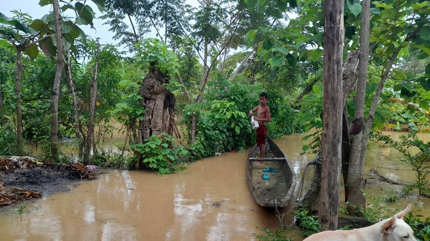 'Quedamos incomunicados por las inundaciones': damnificada en Montería