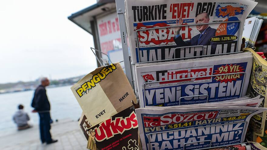 Tras el referéndum, Turquía prolongará el estado de emergencia