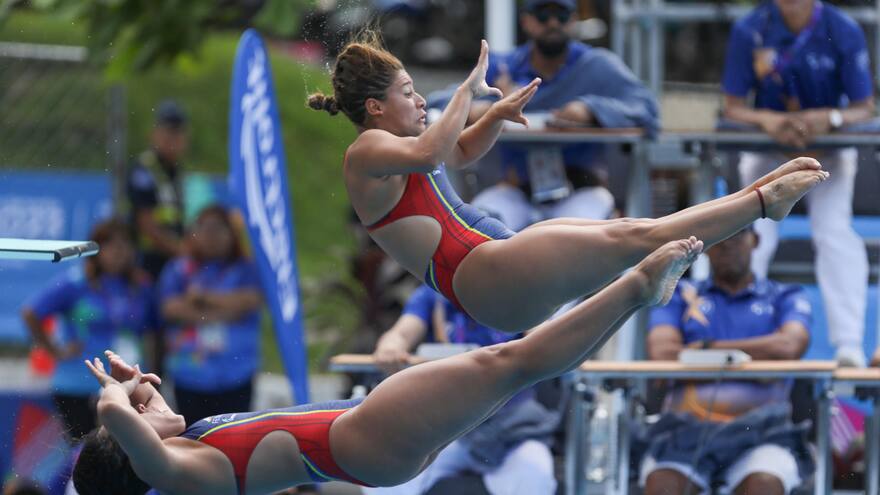 Colombia gana el oro en trampolín de tres metros sincronizado femenino