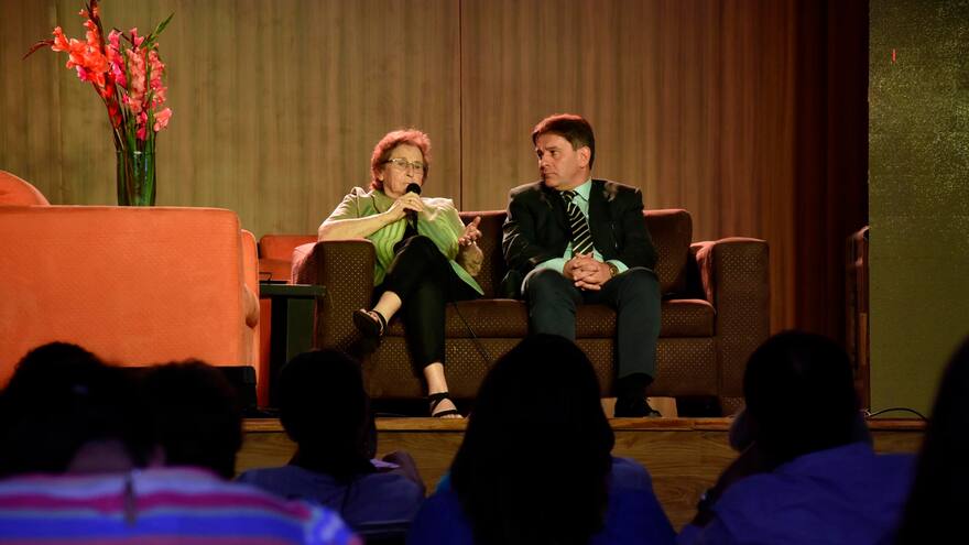 Cuatro nombres que cuentan una sola vida