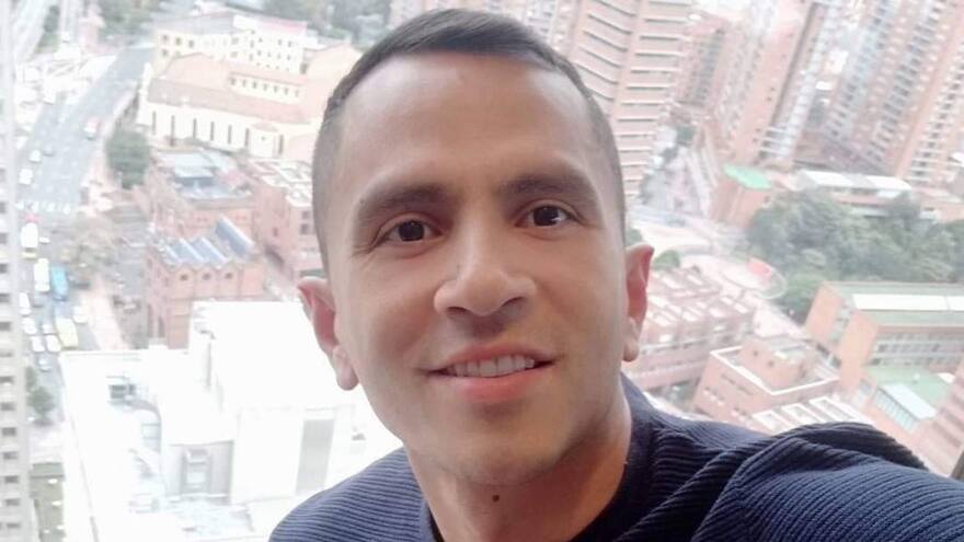 Locutor samario muere en extrañas circunstancias en clínica de Bogotá