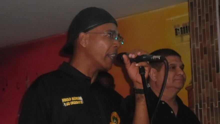 Muere Arnold Medrano, exvocalista de la Orquesta Barbacoa