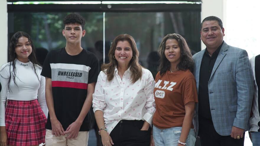 Más 1.000 jóvenes beneficiados con educación superior gratuita en la IUB