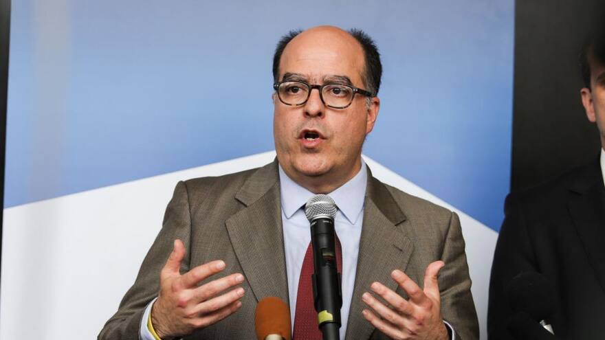 Oposición venezolana plantea transferir Monómeros a un fideicomiso