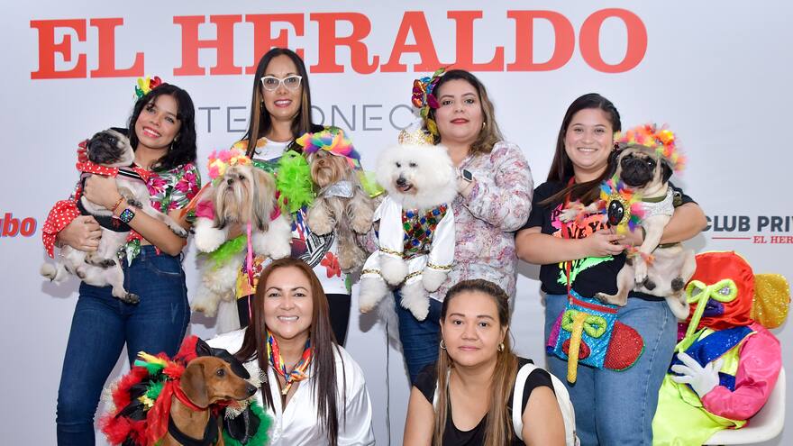La ‘GuauCherna’, un desfile para que lo gocen los caninos