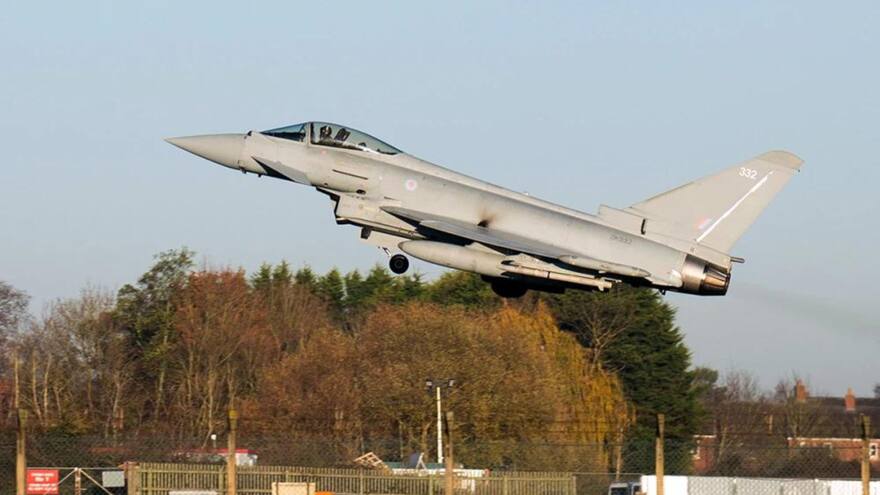 Japón desplegó cazas tras intrusión de su espacio aéreo por un avión chino