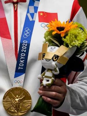 Oro y latón| columna de Alfredo Sabbagh Fajardo