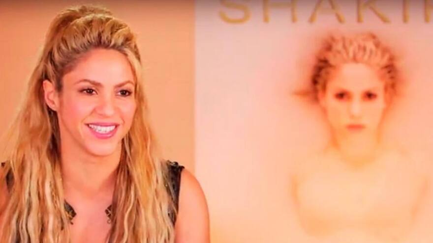 Shakira visita al médico que operó las cuerdas vocales de Adele y Sam Smith
