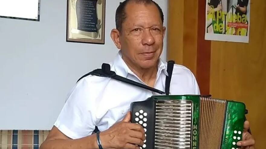 Ladrones dejaron sin acordeones al ‘comandante’ Emilio Oviedo