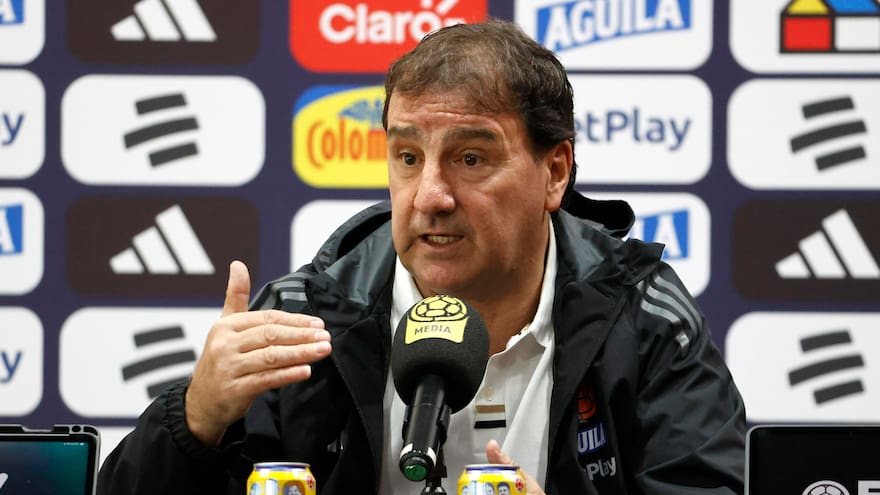 “Villa está pasando por un buen momento y eso lo puso a competir por un puesto”: Néstor Lorenzo