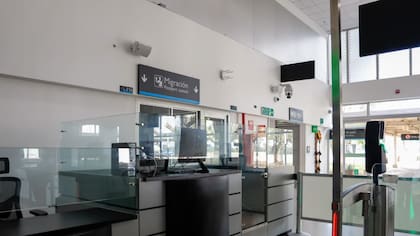 El aeropuerto de Montería ya tiene equipo de Biomig para fortalecer el control migratorio