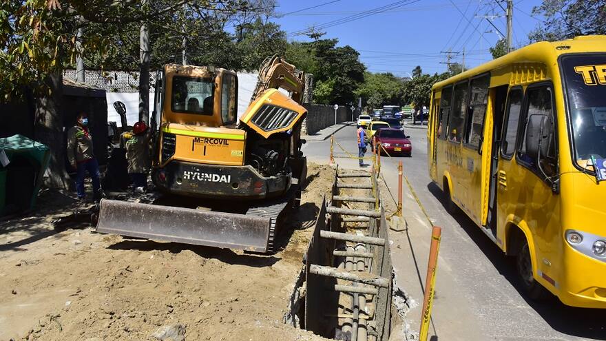 Comunidad del suroriente pide agilizar las obras de la calle 17