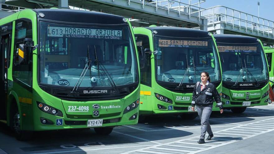 Bogota: 'La Rolita', la apuesta por buses sostenibles con mujeres al volante en Bogotá