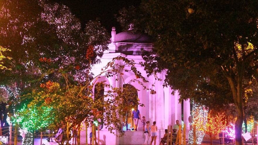 Taxistas se pelearon en el Parque de los Novios de Santa Marta