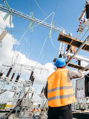 El diálogo constructivo en búsqueda de salidas a la crisis de las tarifas de energía | Columna de Camilo Marulanda