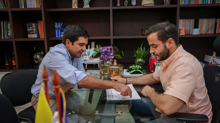 Gobernación de Córdoba busca mejorar la conectividad en el departamento