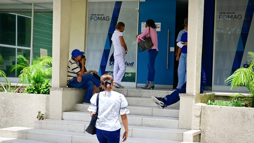 Sigue ‘rajado’ el modelo de salud del magisterio