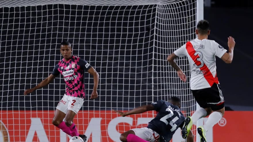 River 2, Santa Fe 1: ¡Papelón ‘Monumental’!