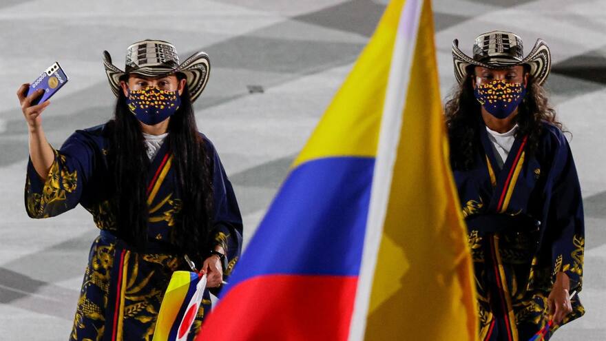 Con sombrero vueltiao y kimono Colombia se destacó en la inauguración de los Juegos Olímpicos