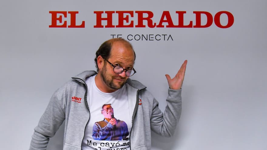 'Reírse de los gobiernos es una forma de perderles el miedo'