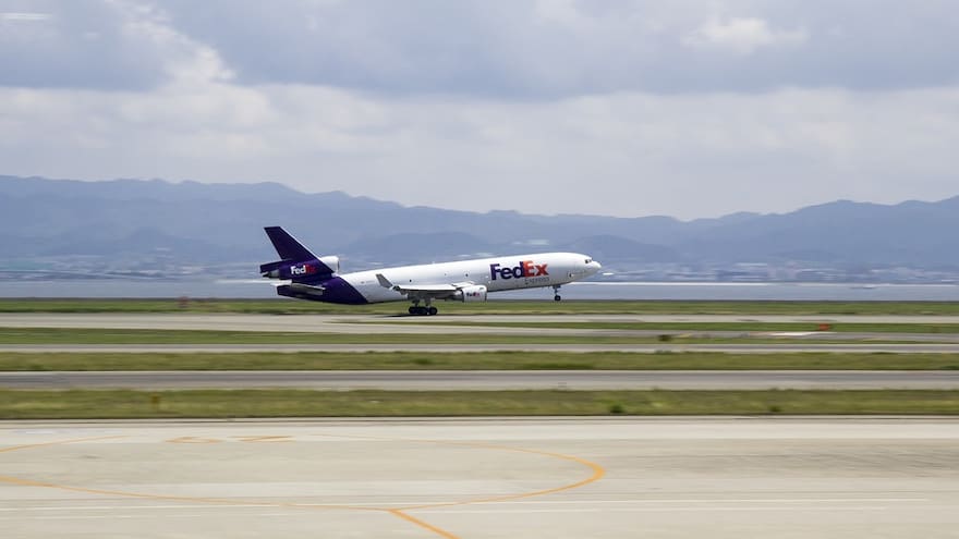 Avión de FedEx procedente de Puerto Rico aterrizó de emergencia en Bogotá