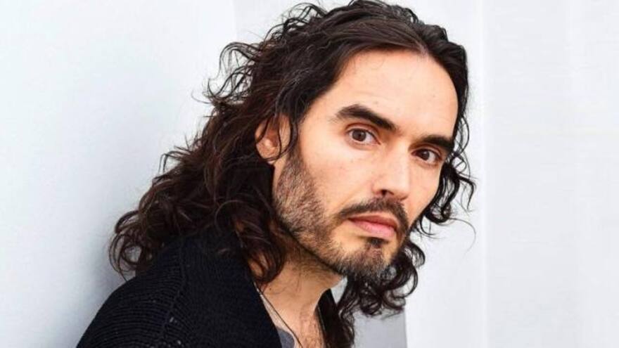 El actor Russell Brand, acusado de violación, agresiones sexuales y maltrato emocional