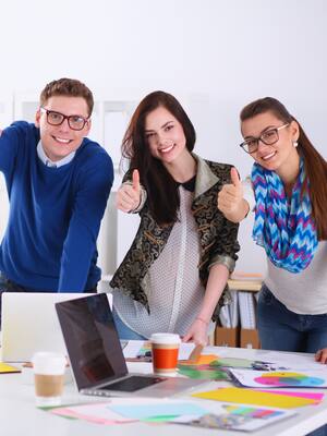 Más oportunidades laborales para los jóvenes | Columna de Ana Dolores Román