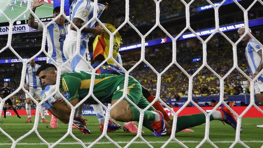 “Sabíamos que Colombia salía a jugarse la final de su vida”: ‘Dibu’ Martínez