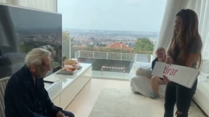 En video: Shakira revela cómo avanza recuperación de su padre
