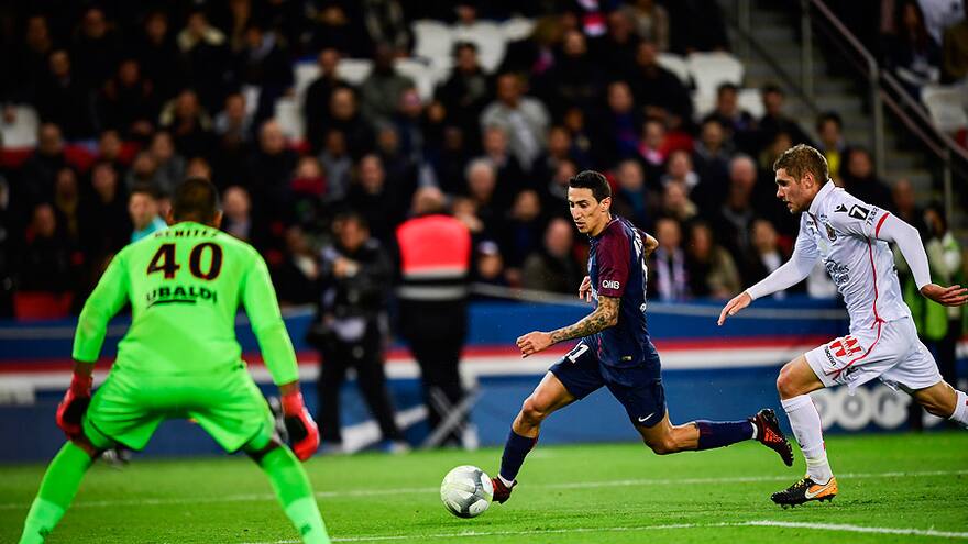 París SG gana 3 - 0 al Nisa y se ratifica como líder de la liga Francesa