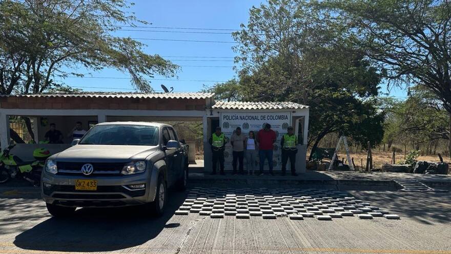La Guajira: Policía incauta 300 kilos de cocaína y captura a seis personas