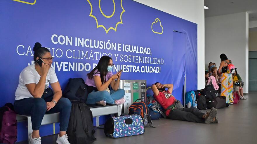 El suplicio en el que se convirtió el tener un tiquete de Viva Air