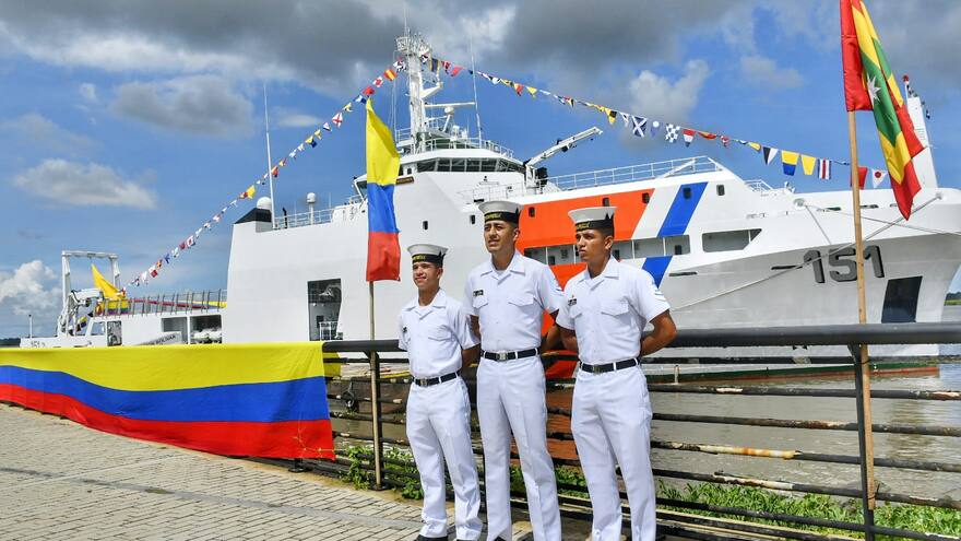 Buque ARC Simón Bolívar escogió a B/quilla para abrir sus puertas al público