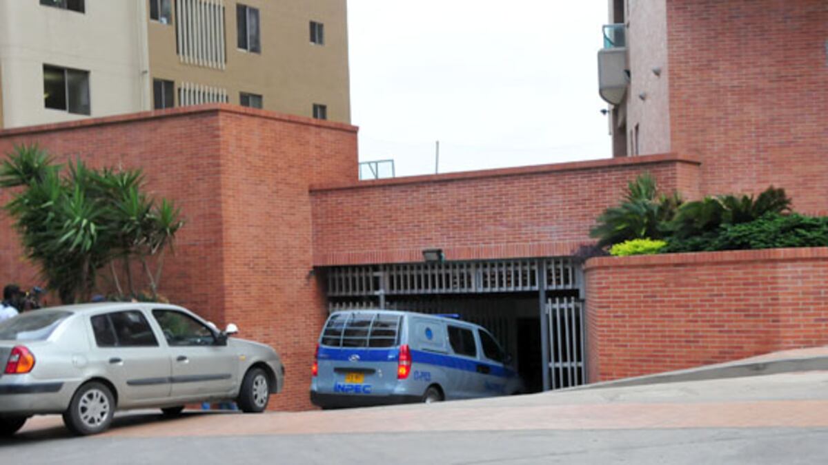 Gette llegó a su residencia en el norte de Barranquilla donde cumplirá ...