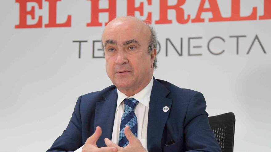 'Una aulita digitalizada no funciona, se necesitan escuelas digitales'