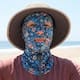‘Facekini’, la inusual prenda que protege el rostro de las quemaduras del sol