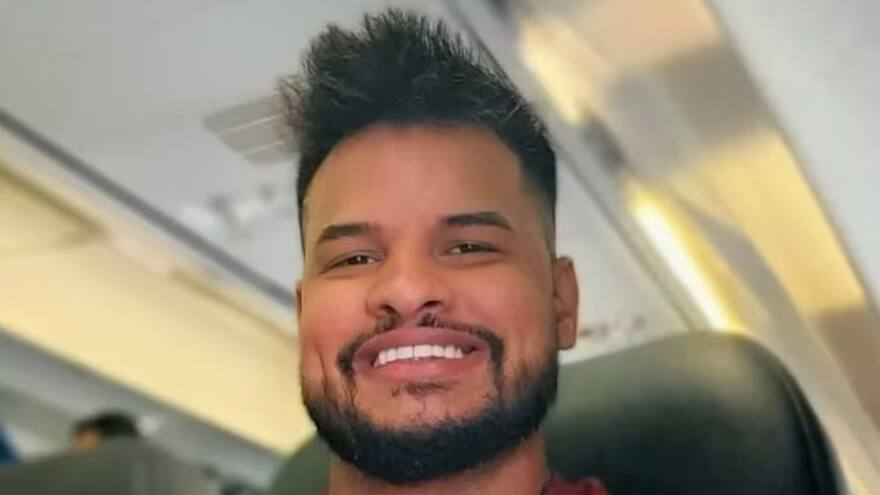 Un hombre murió al querer tomar una ‘selfie’ tras salir de fiesta: resbaló cuando intentó recuperar su billetera