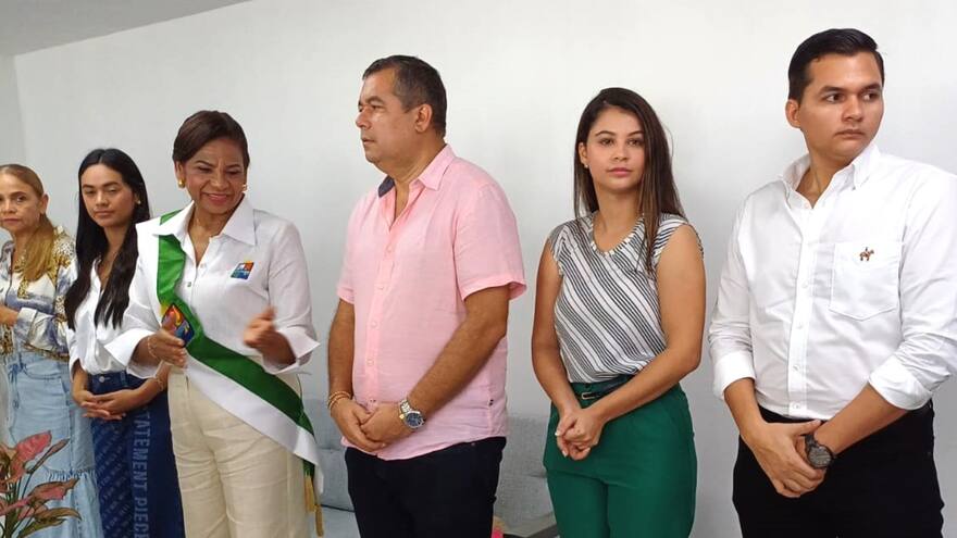 Gobernadora de Sucre, Lucy García, presentó a algunos miembros de su gabinete