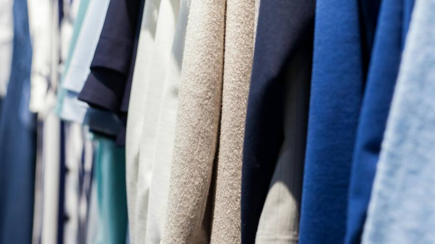 Inventan una tela que promete acabar con el aire acondicionado: enfría 9 grados la temperatura