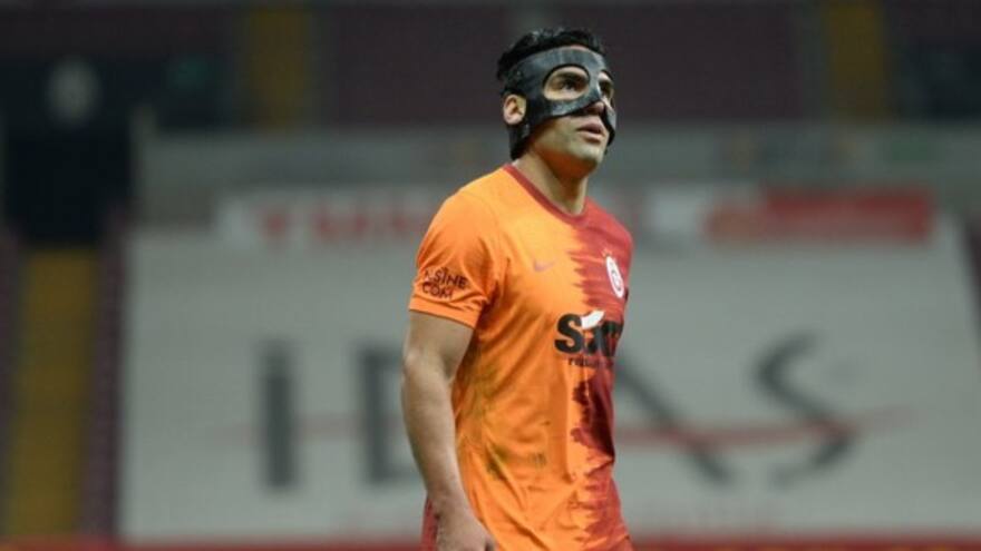 Falcao volvió a jugar tras haber sufrido una fractura facial