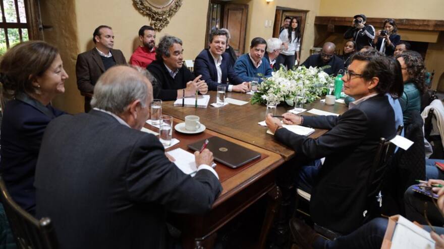 Arrancó el cónclave de la centroizquierda