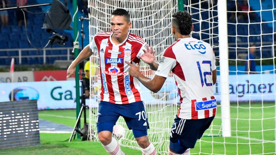 Carlos Bacca está por igualar marca de Teófilo Gutiérrez, luego de la victoria del Junior frente al Cali