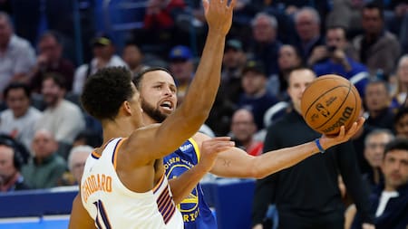 Los Warriors se reivindican con los Suns y los Bulls obran una remontada milagro