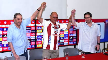 “Alfredo Arias tiene contrato con Junior hasta junio de 2026”: Fuad Char