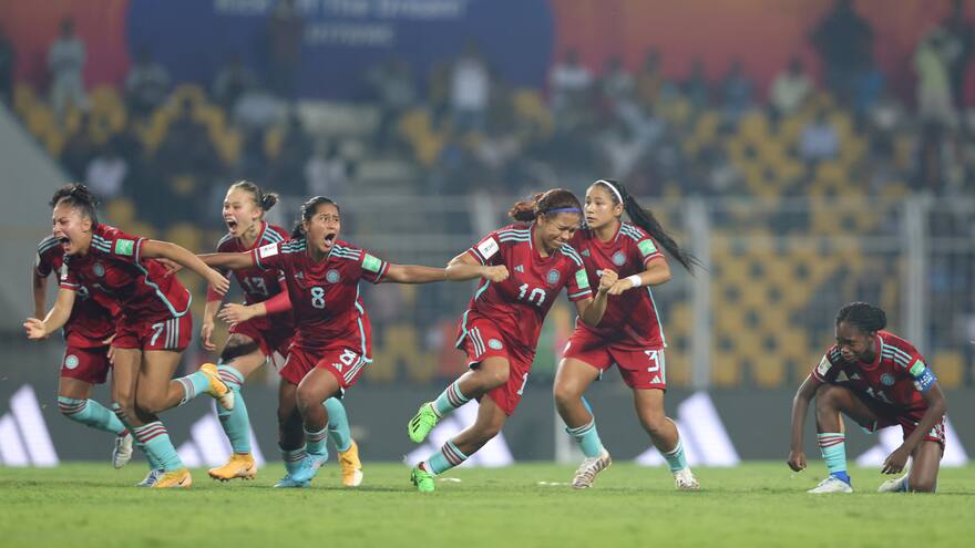 Euforia y elogios tras clasificación de la selección femenina a la final