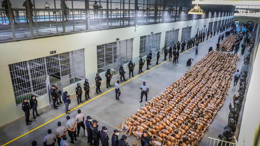 Congreso salvadoreño extiende por vigésima vez el régimen de excepción