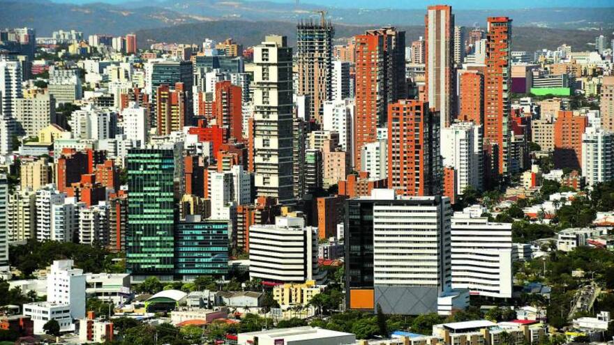 Editorial l Cien días de gobierno con retos de sobra