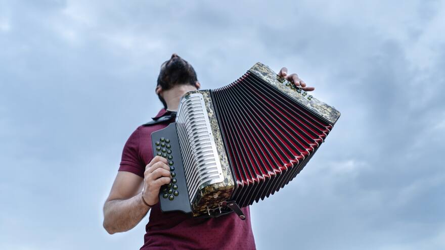 Los cánticos vallenatos que alaban a Dios