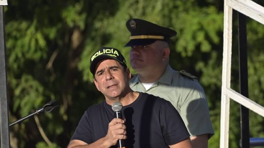 'Bienvenido a Barranquilla, esta es su casa': Alex Char a nuevo comandante