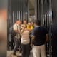 Ocho militares venezolanos reciben libertad plena tras casi diez años detenidos, dice ONG